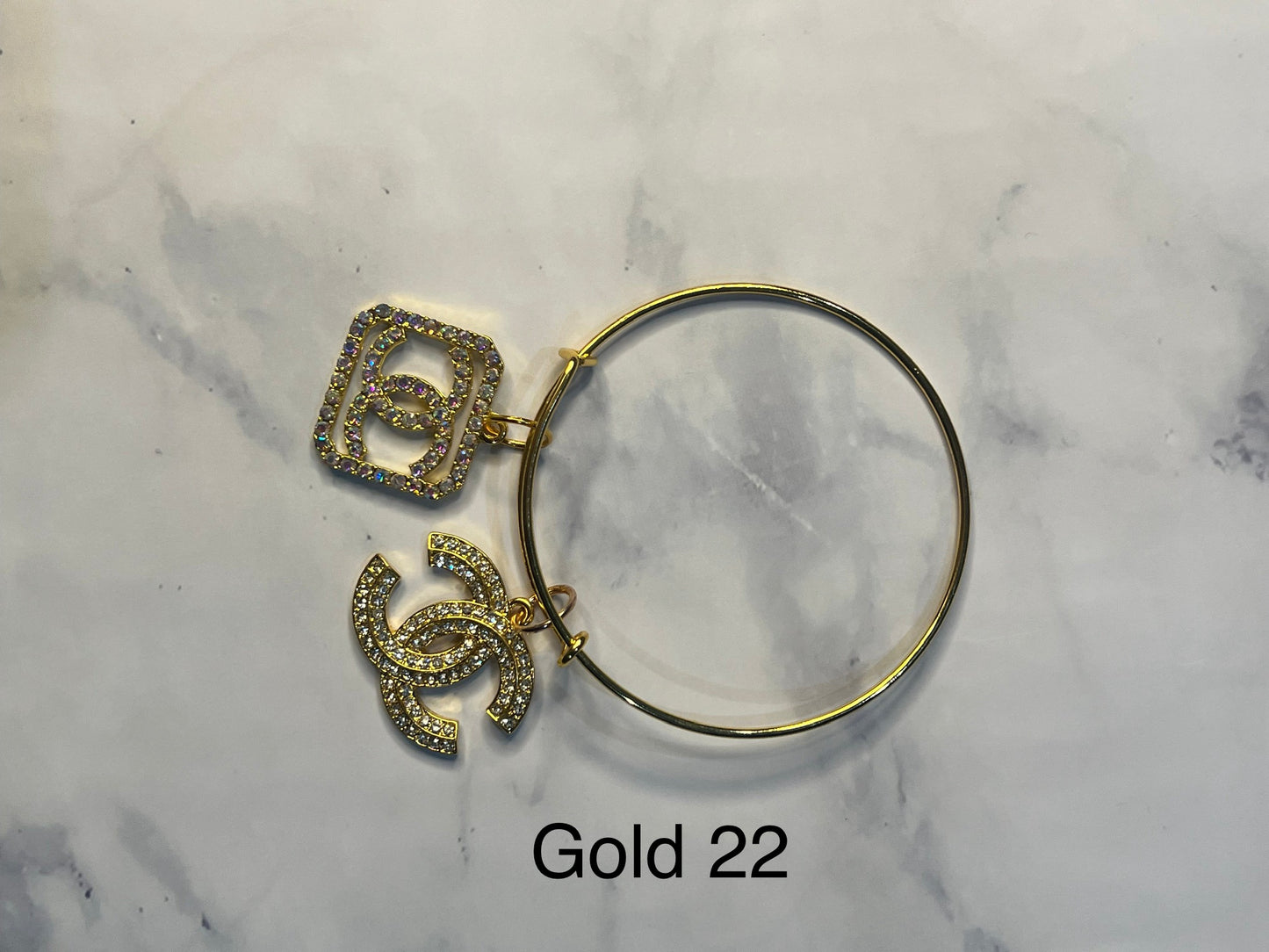 Gold Designer Inspired Bracelet-Write selection in the name box please.