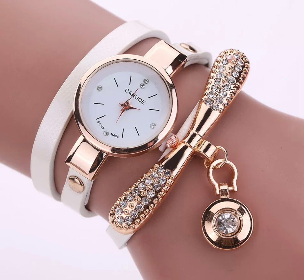 Crystal Round Dial Luxury Wrist Watch Dress Gold Ladies Casual Bracelet