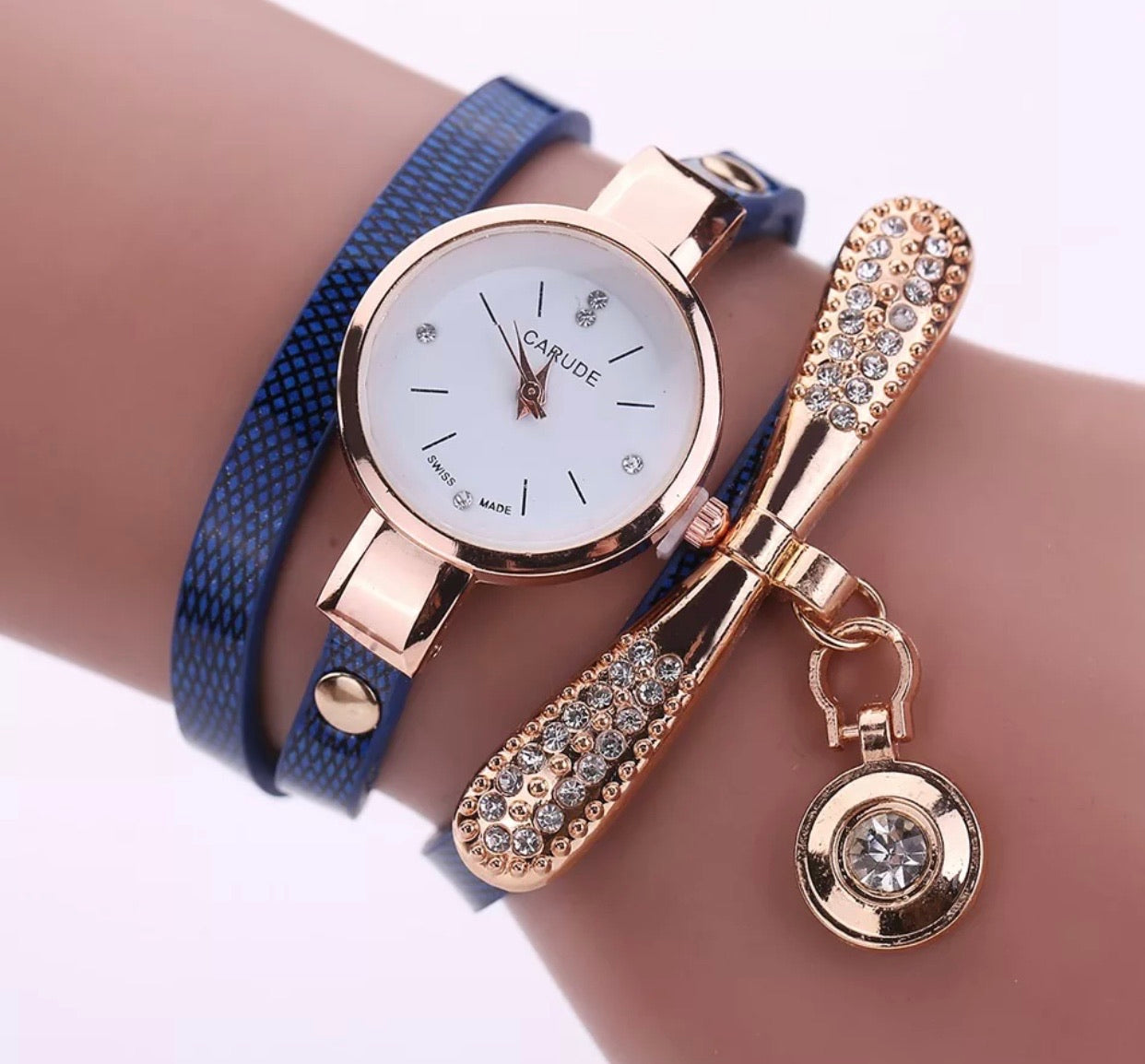 Crystal Round Dial Luxury Wrist Watch Dress Gold Ladies Casual Bracelet