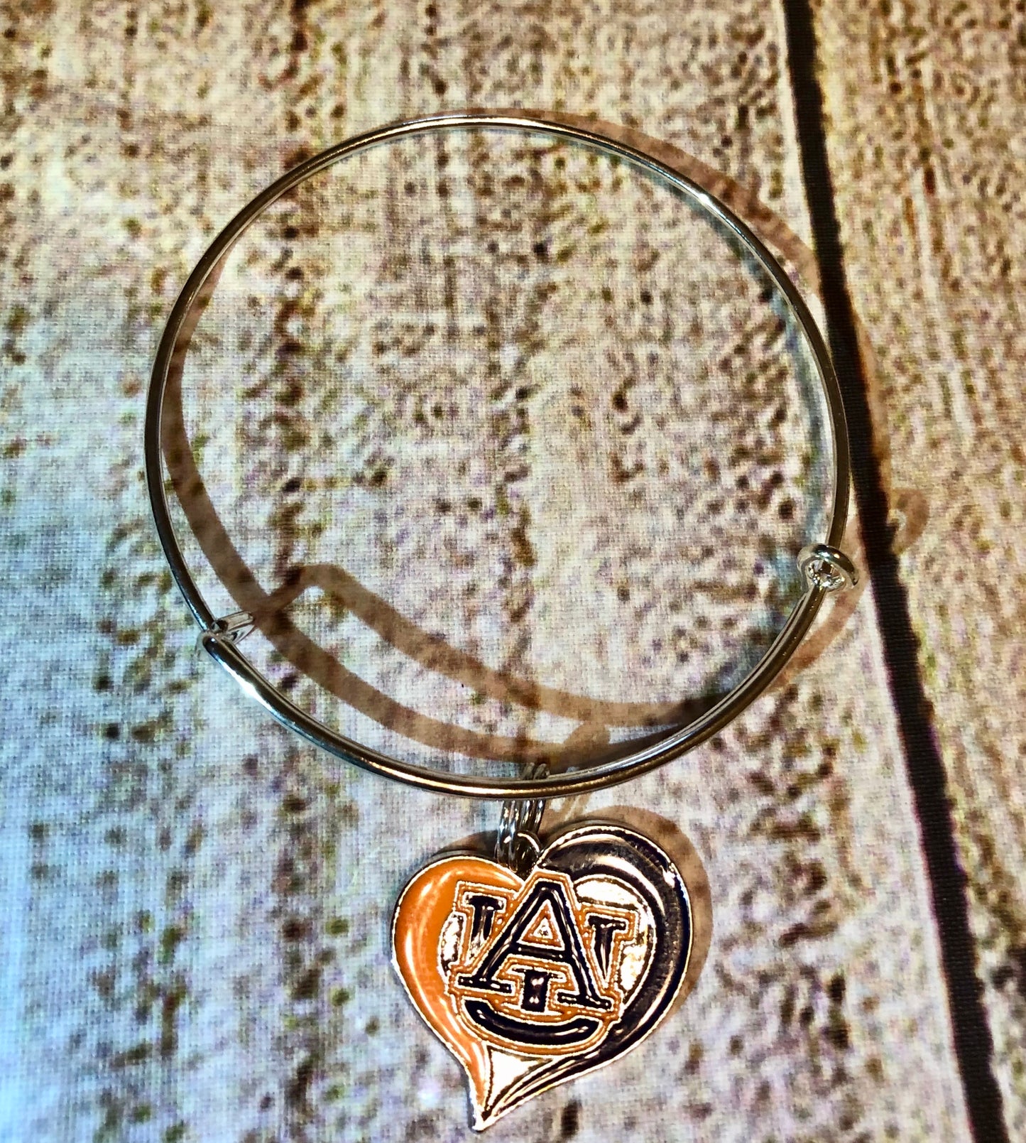 Auburn Bangle