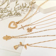 5 Layered Fashion Necklace Gold