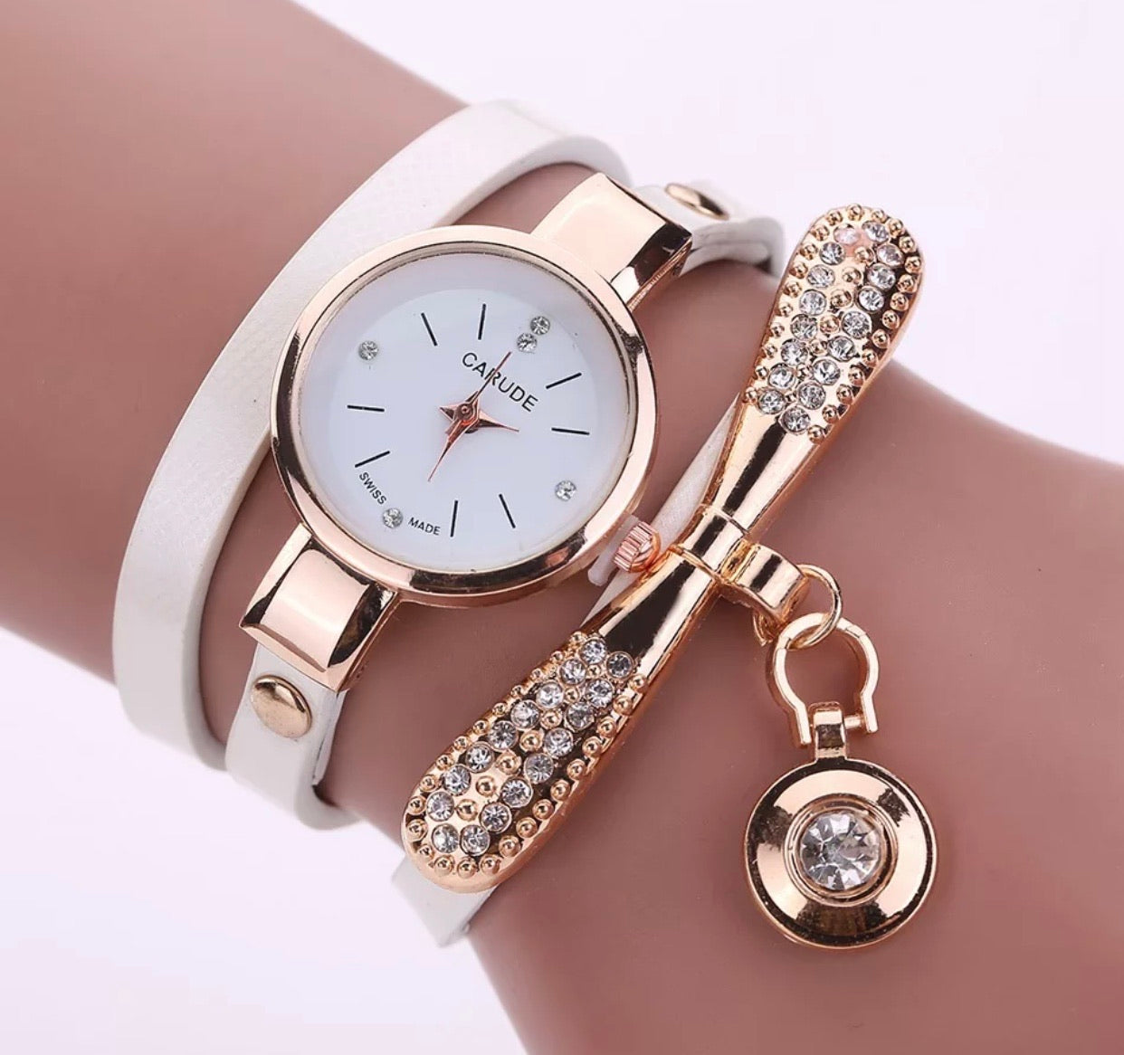 Crystal Round Dial Luxury Wrist Watch Dress Gold Ladies Casual Bracelet