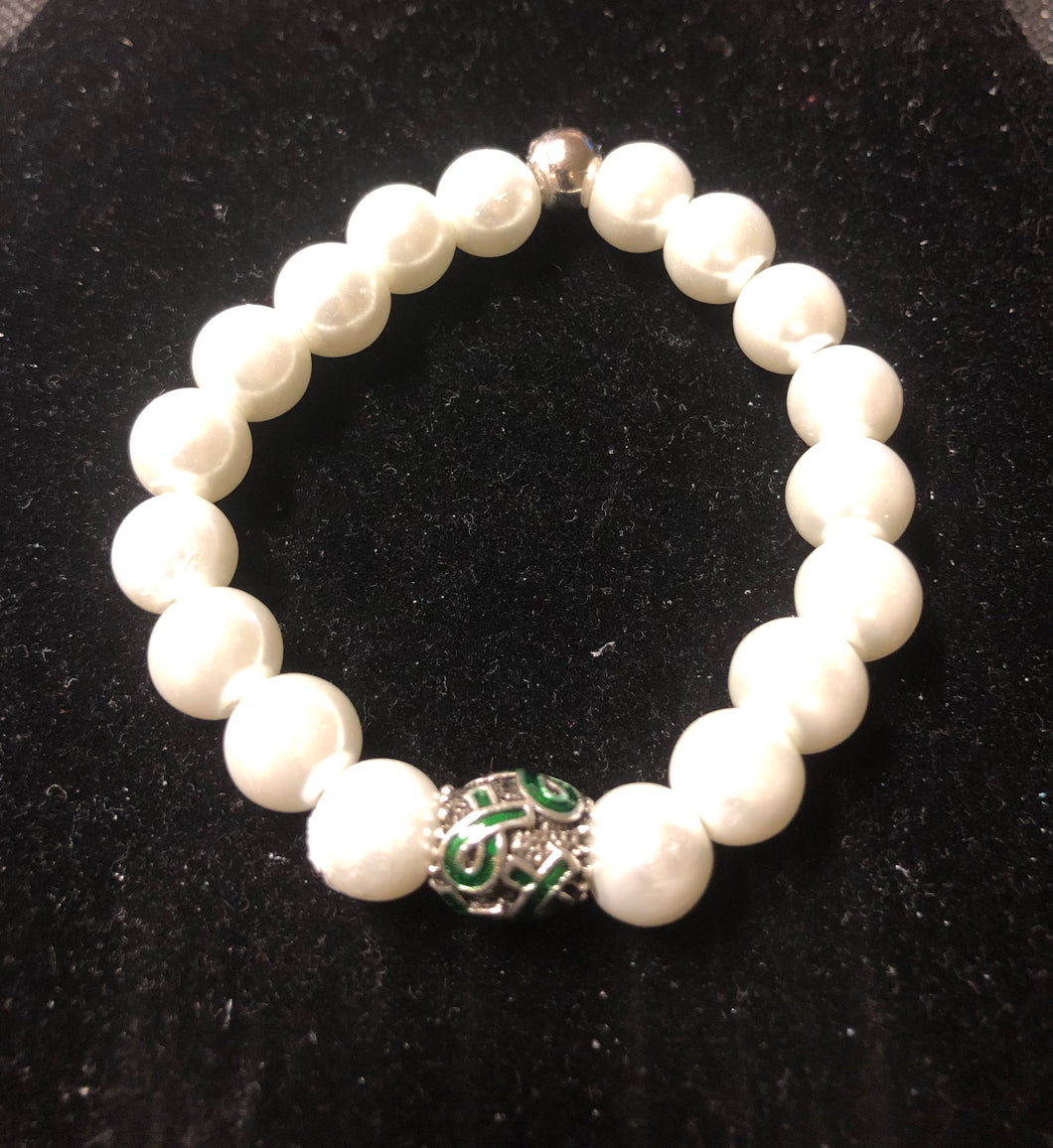 Green/White Awareness Beaded Bracelet